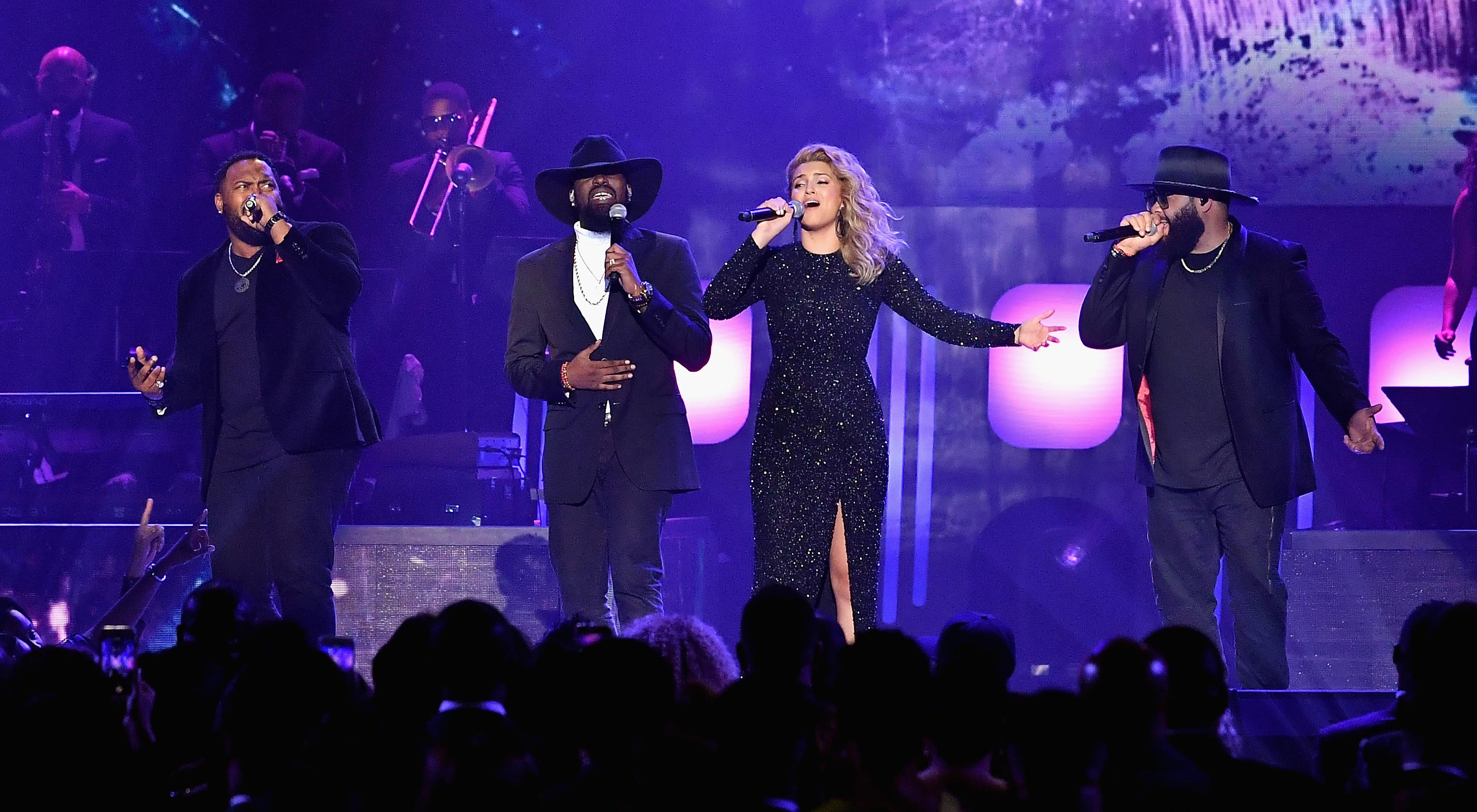 Tori Kelly The Hamiltones Photo by Earl Gibson III/Getty Images