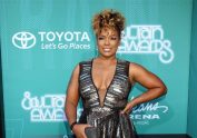 Syleena-Johnson--Soul-Train-Awards-2017-in-Las-Vegas--04