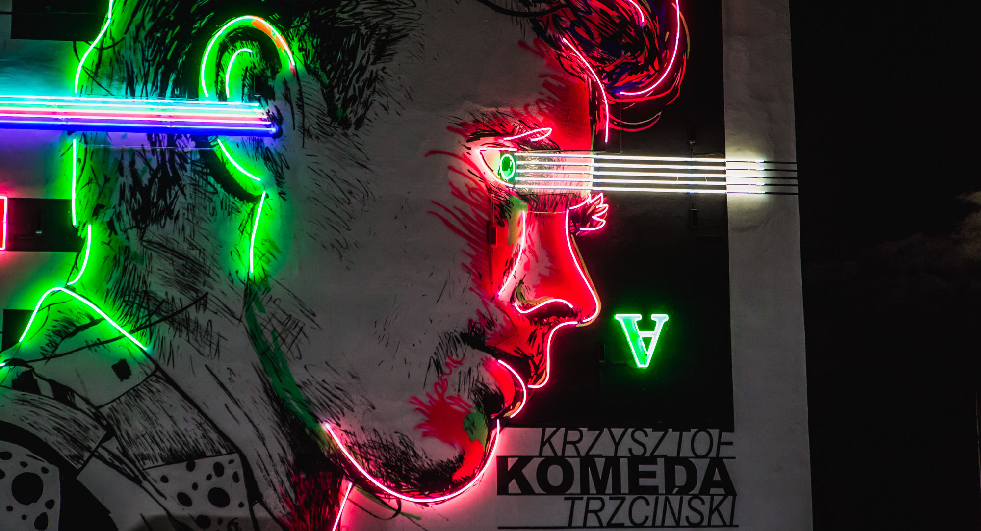 Neon Krzysztof Komeda (c) UM Ostrów