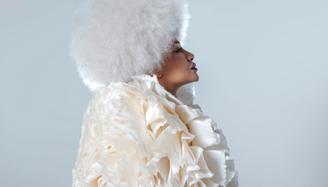 Lady Blackbird (c) Christine Schwan