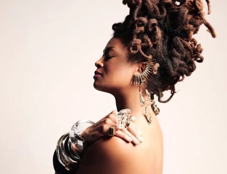 Valerie June (c) Travys Owen