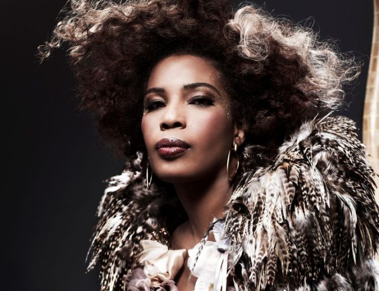 Macy Gray